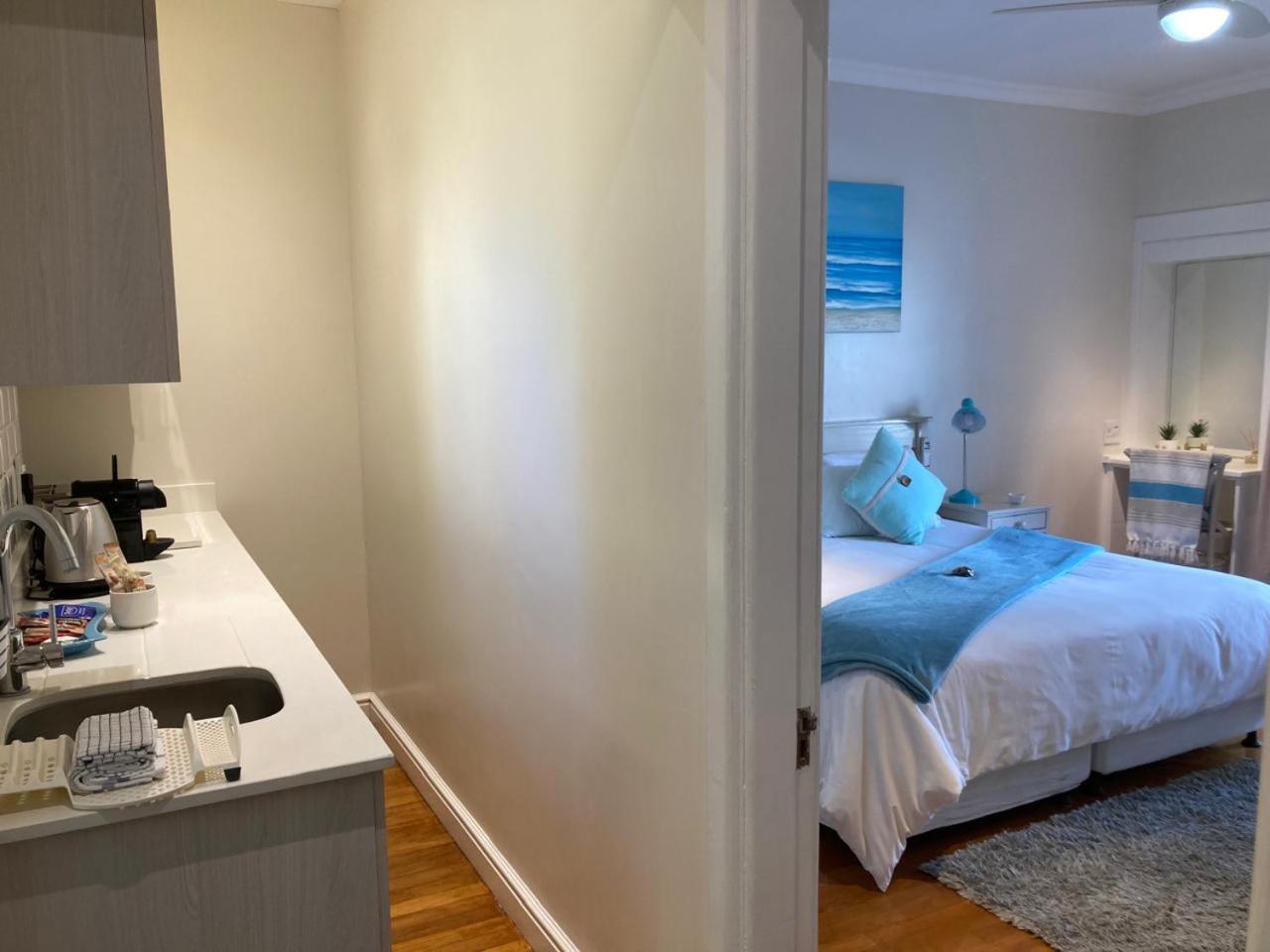 On The Bay Bed & Breakfast Port Elizabeth Eksteriør bilde